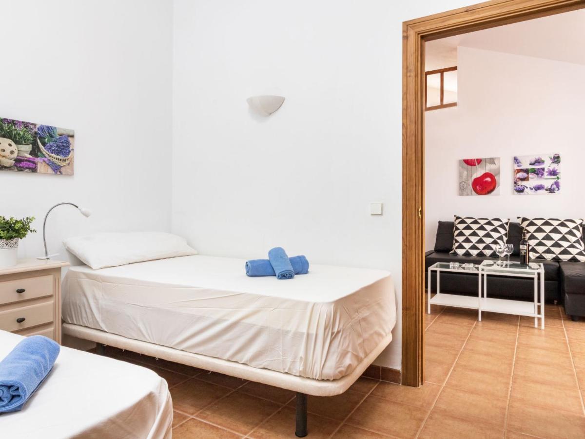 Apartment Avenida Del Pirata By Interhome เอสเตโปนา ภายนอก รูปภาพ